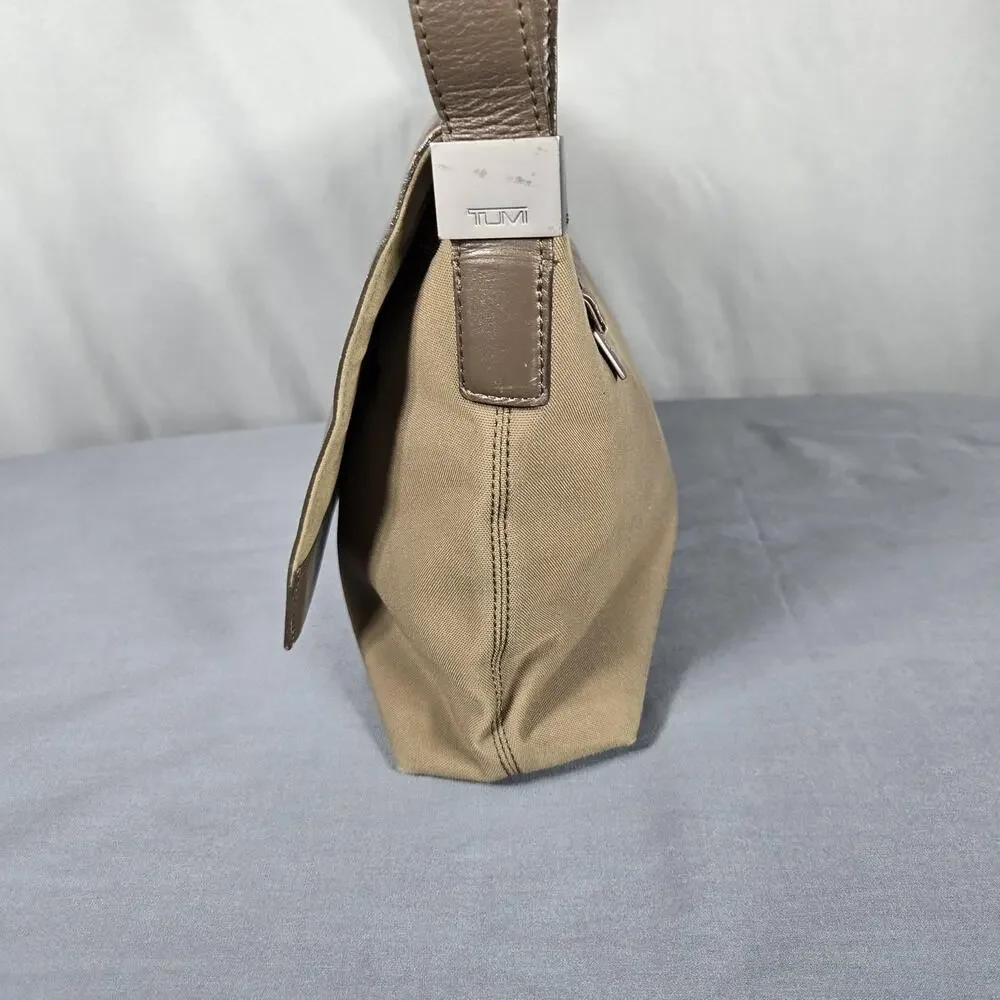 Tumi‎ Alpha 96108DH Brown Leather Canvas Messenger Bag Briefcase Commuter TPass